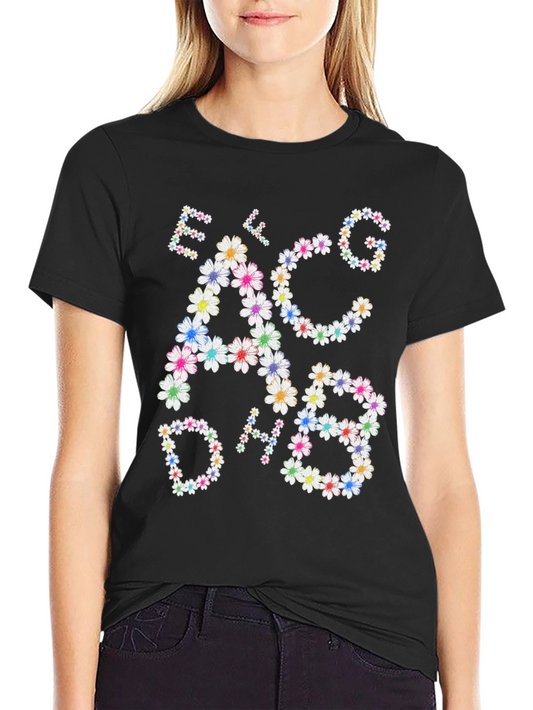 Camiseta Negra con Notas Musicales Florales