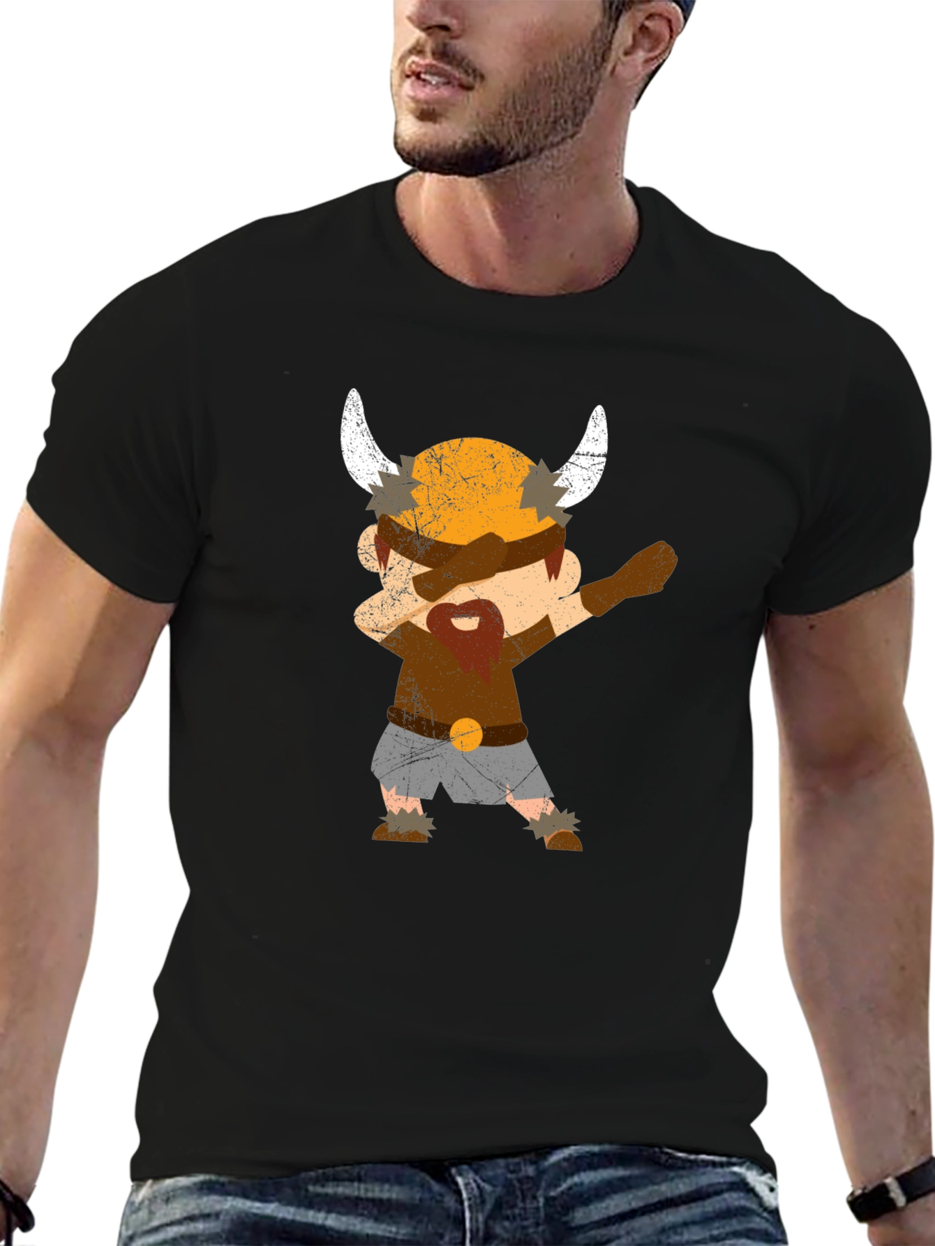Camiseta Negra con Diseño Vikingo Divertido