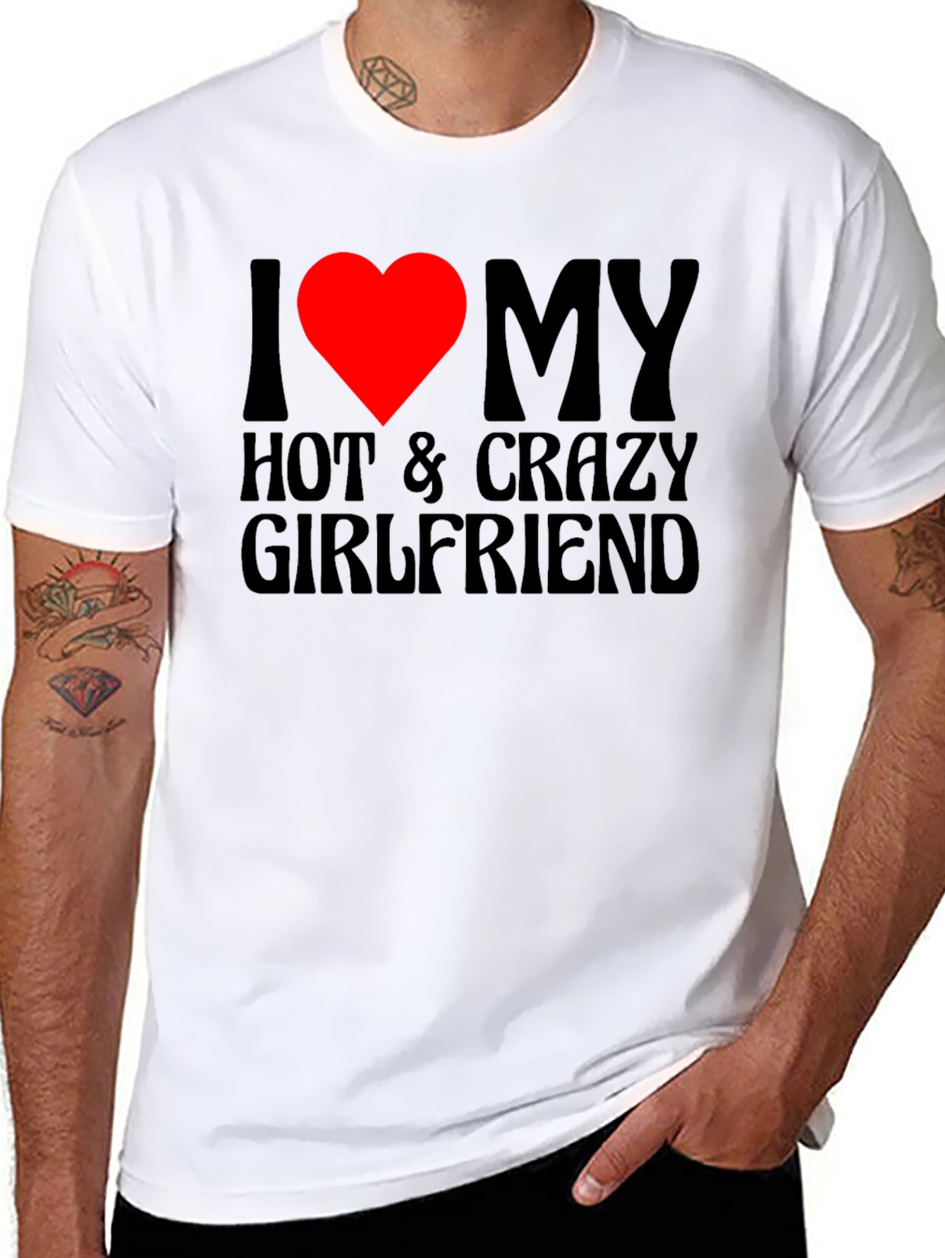 Camiseta Negra I Love My Hot & Crazy Girlfriend