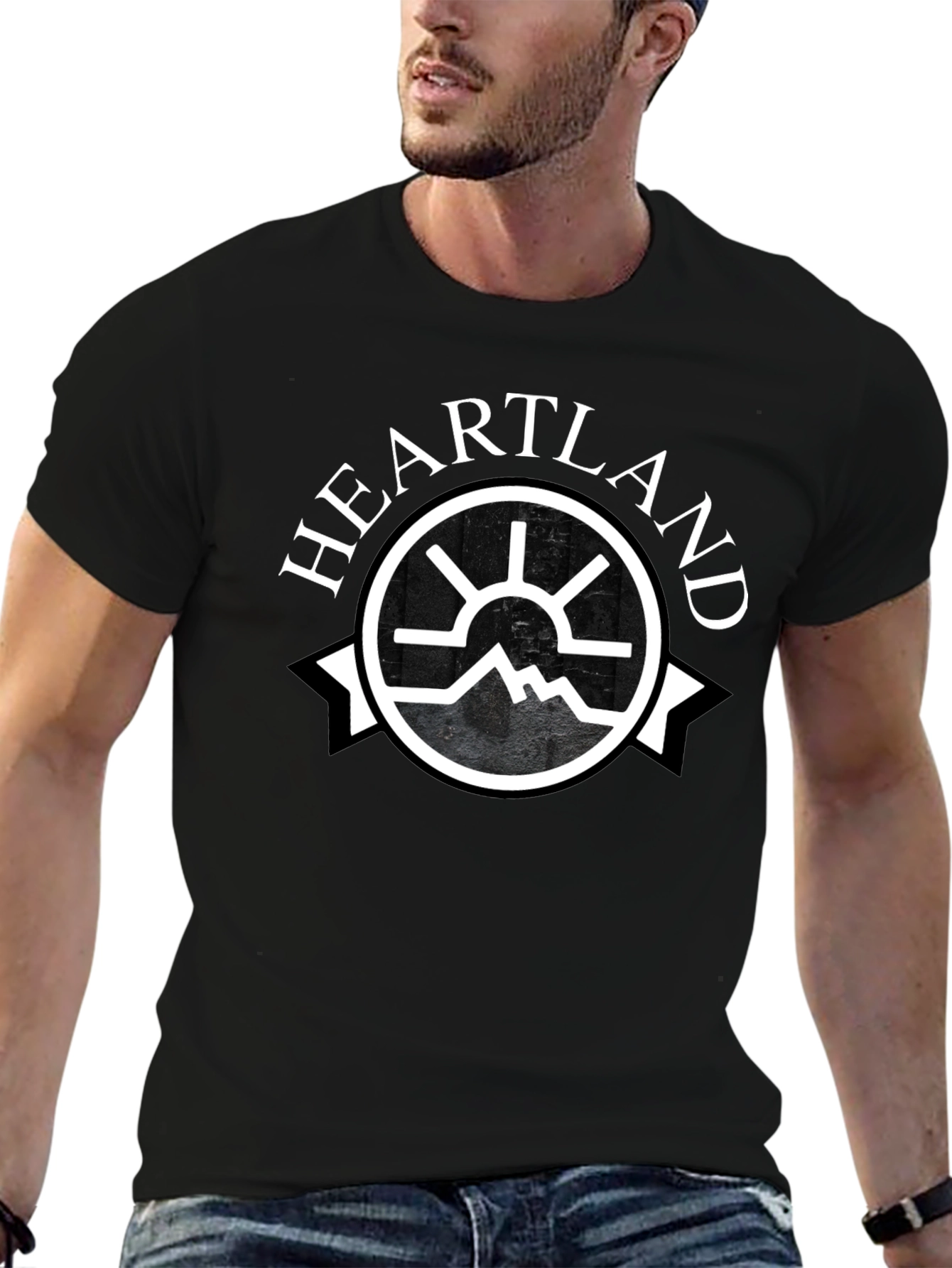Camiseta Negra Heartland - Diseño Gráfico Único