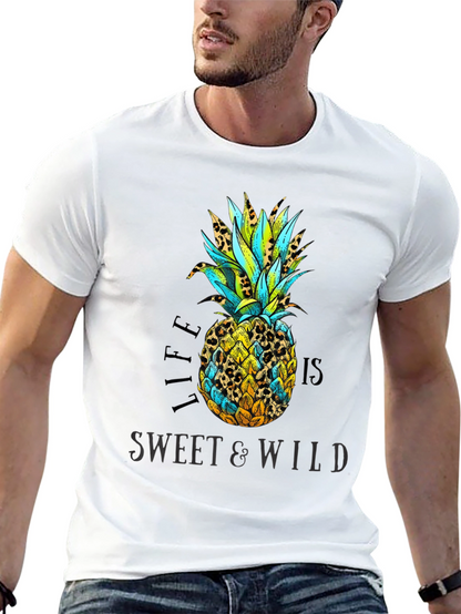 Camiseta Negra con Diseño de Piña Tropical