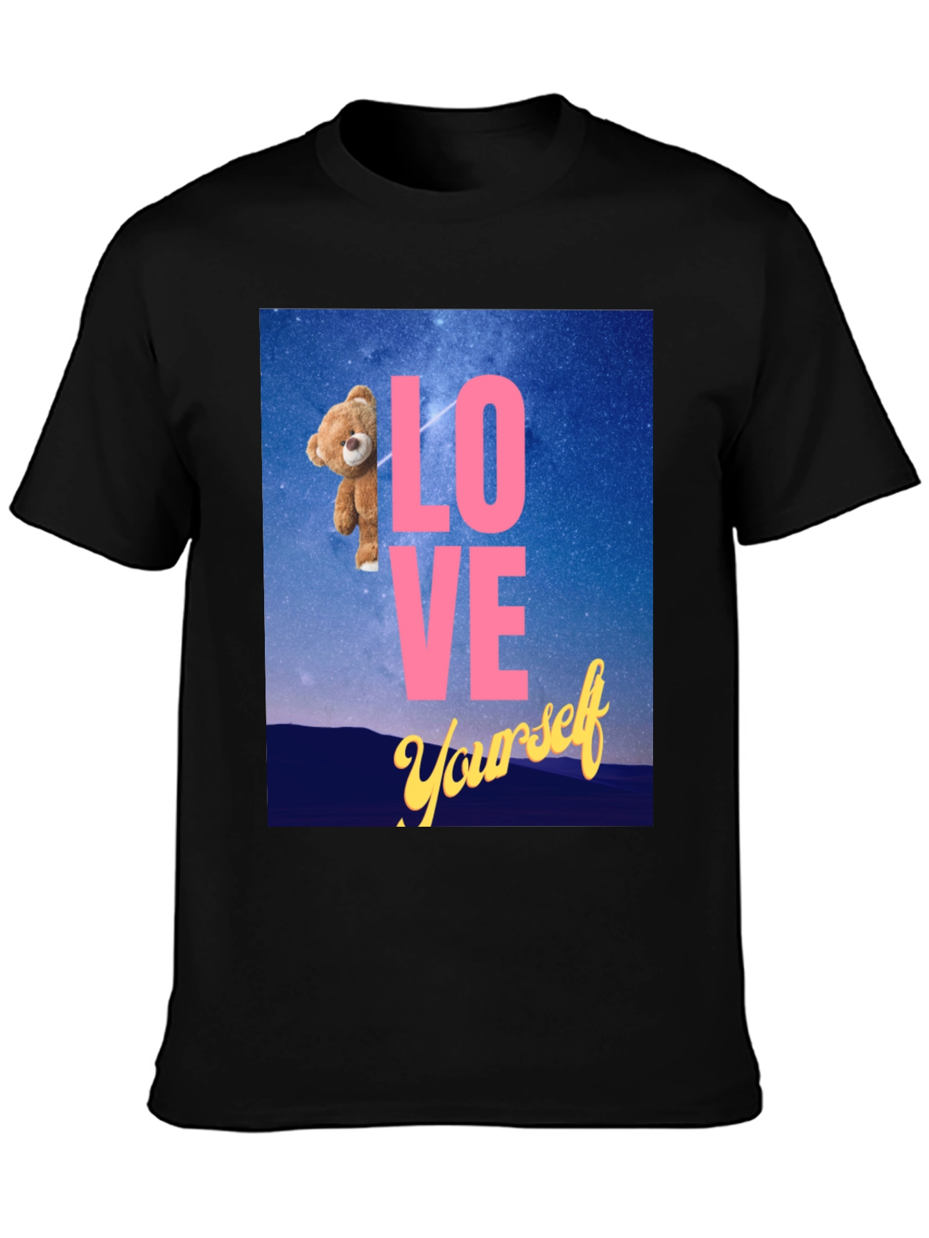 Camiseta Negra: Love Yourself con Oso en el Espacio