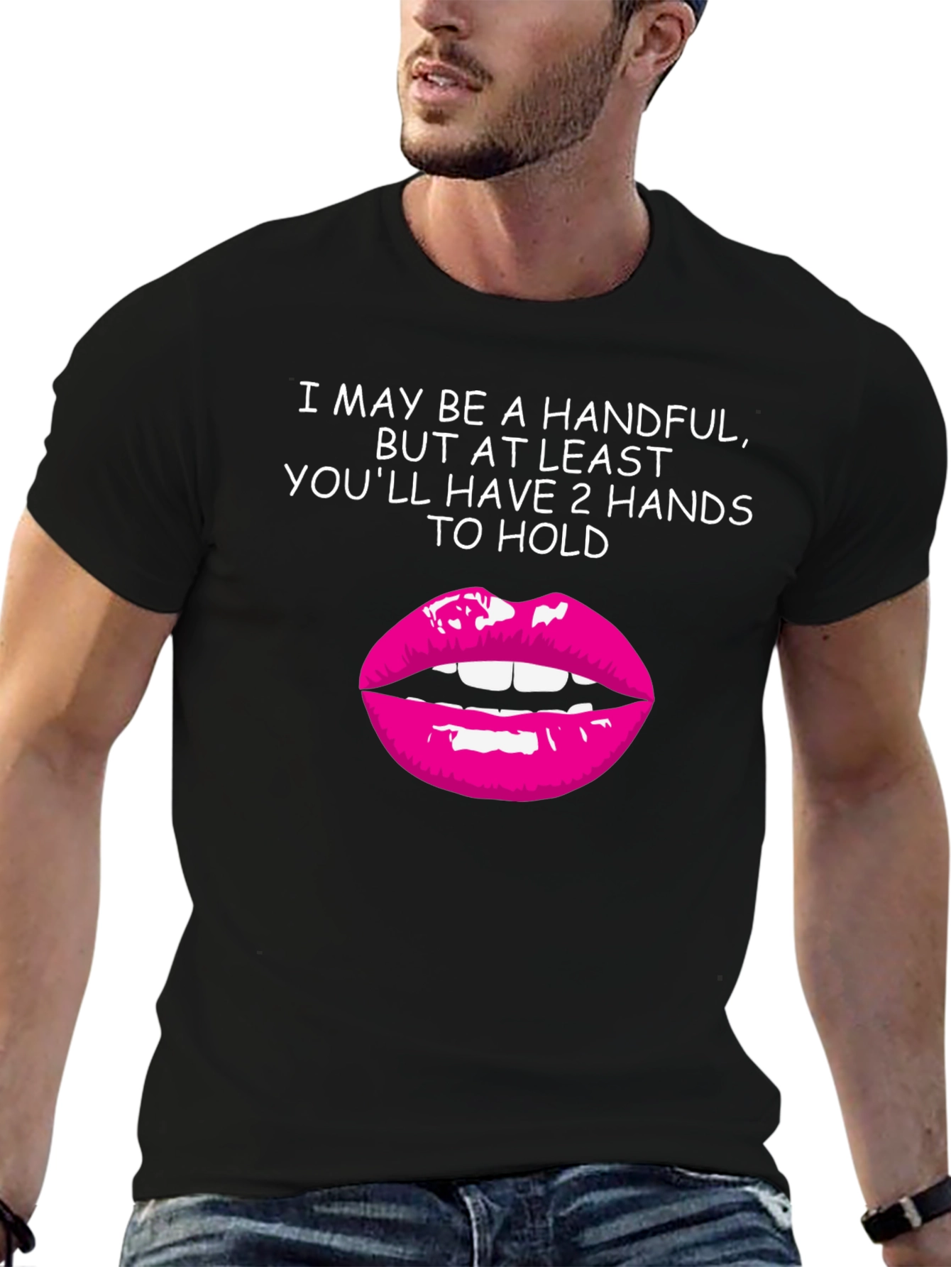 Camiseta Negra: Un Mano Dos Manos para Sostener