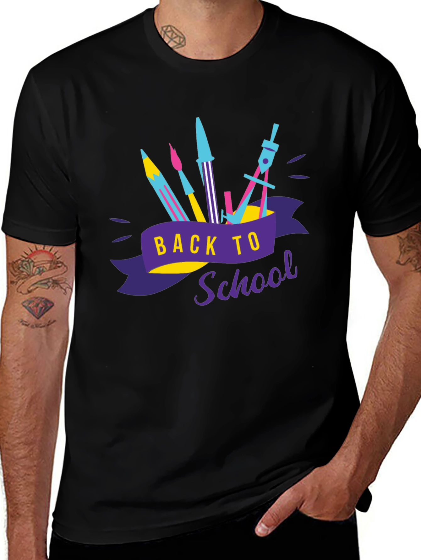 Camiseta Negra Estampada Regreso a Clases
