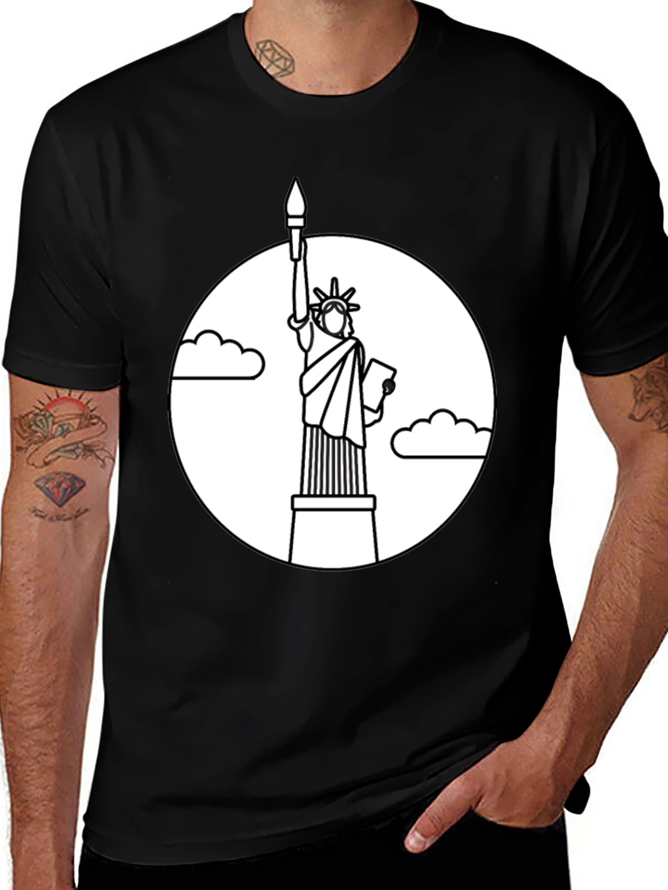 Camiseta Negra Estatua Libertad Contorno