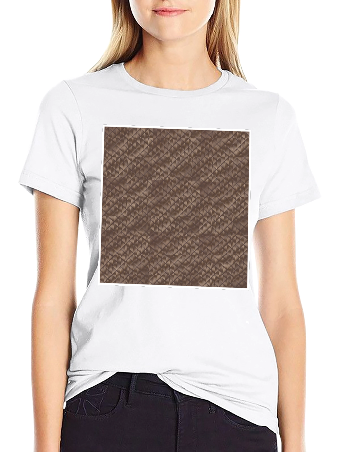 Camiseta Negra con Diseño Geométrico Marrón