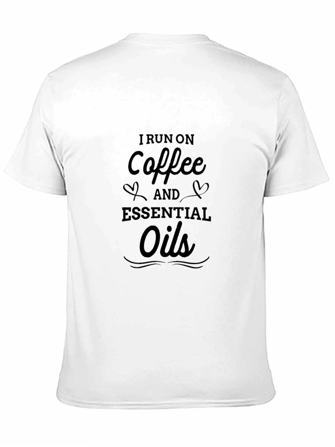 Camiseta Negra: I run on coffee and essential oils