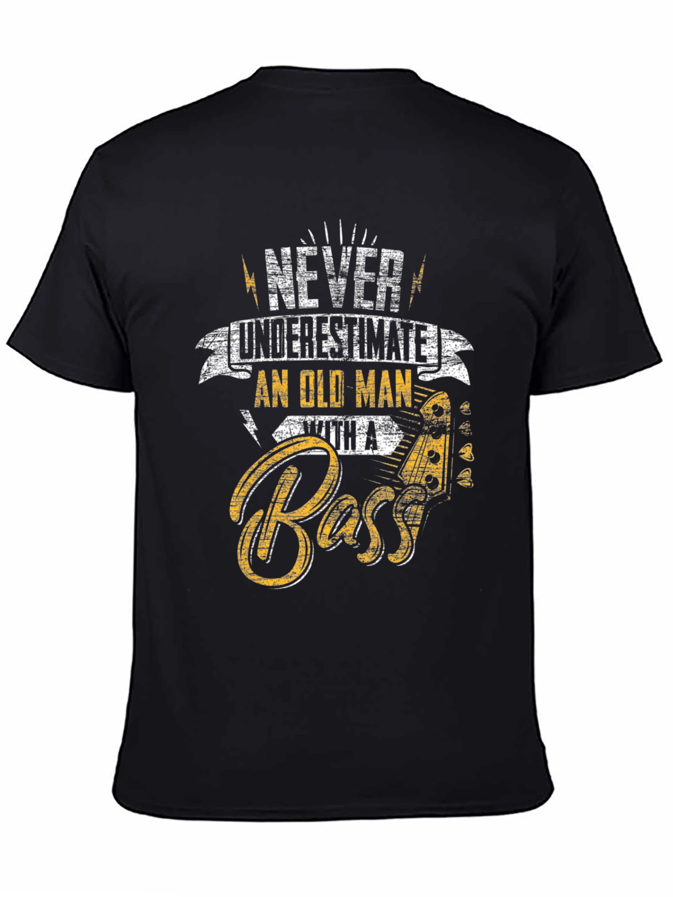 Camiseta Negra Never Underestimate Old Man With A Bass
