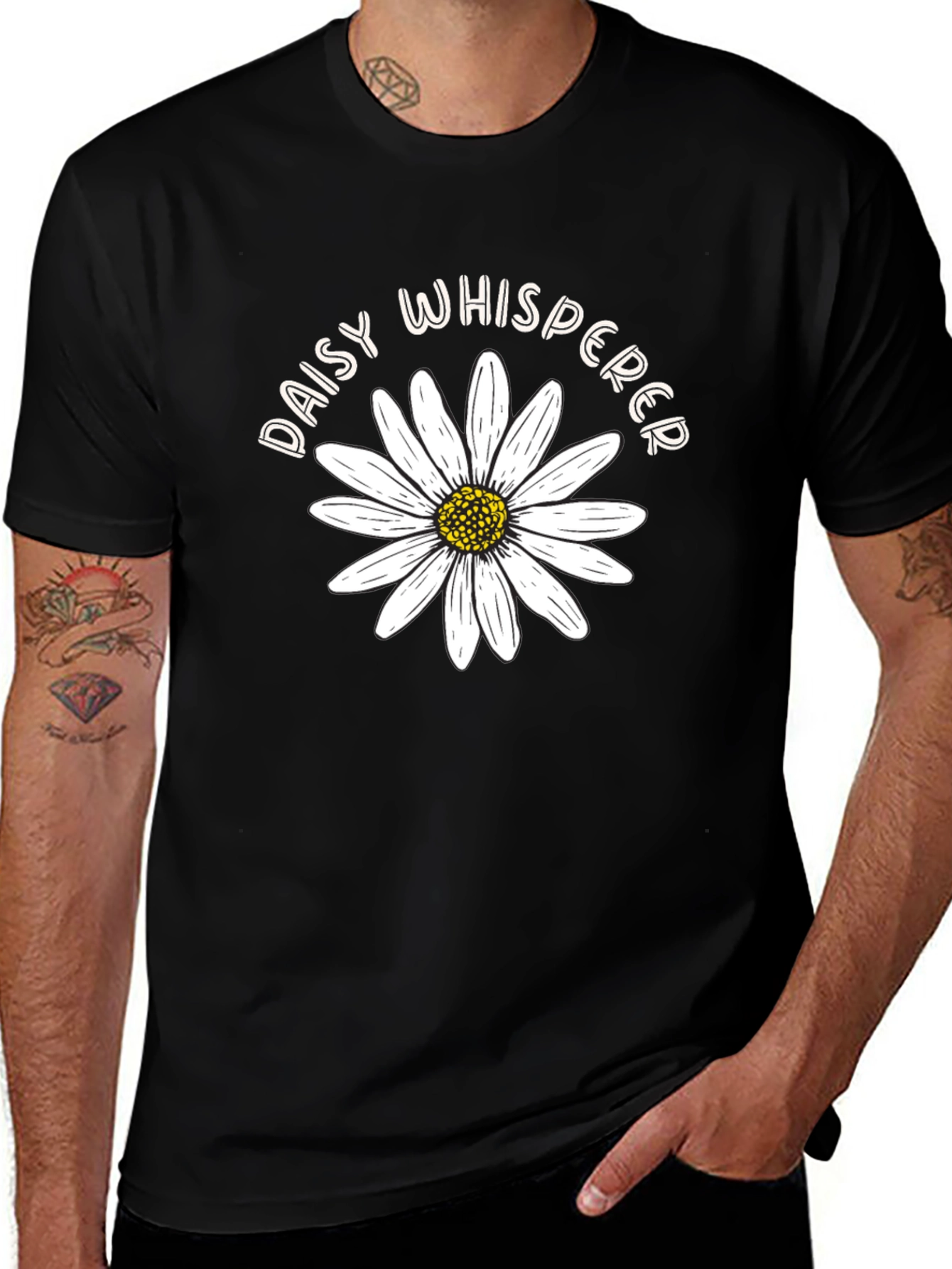 Camiseta Negra Daisy Whisperer Diseño Floral
