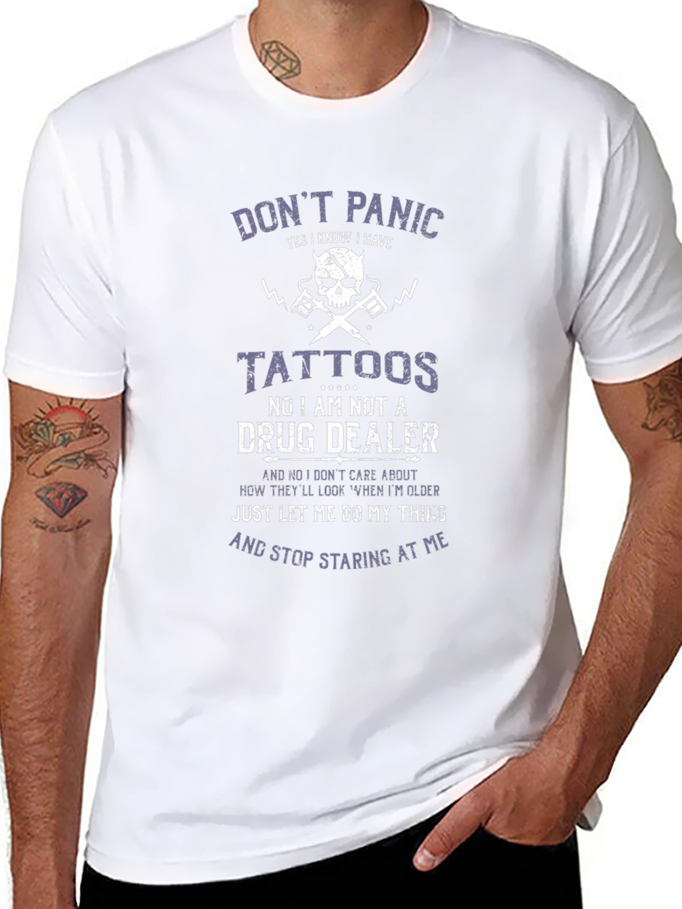 Camiseta Negra con Diseño Gráfico Dont Panic