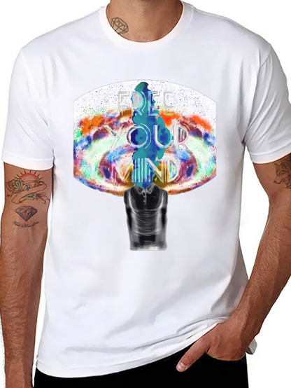 Camiseta Negra Estampada: Libera Tu Mente