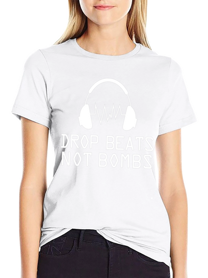 Camiseta Drop Beats Not Bombs Música DJ