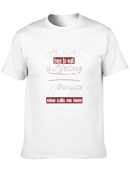 Camiseta Negra Mi Favorito Surfista me Llama Mamá