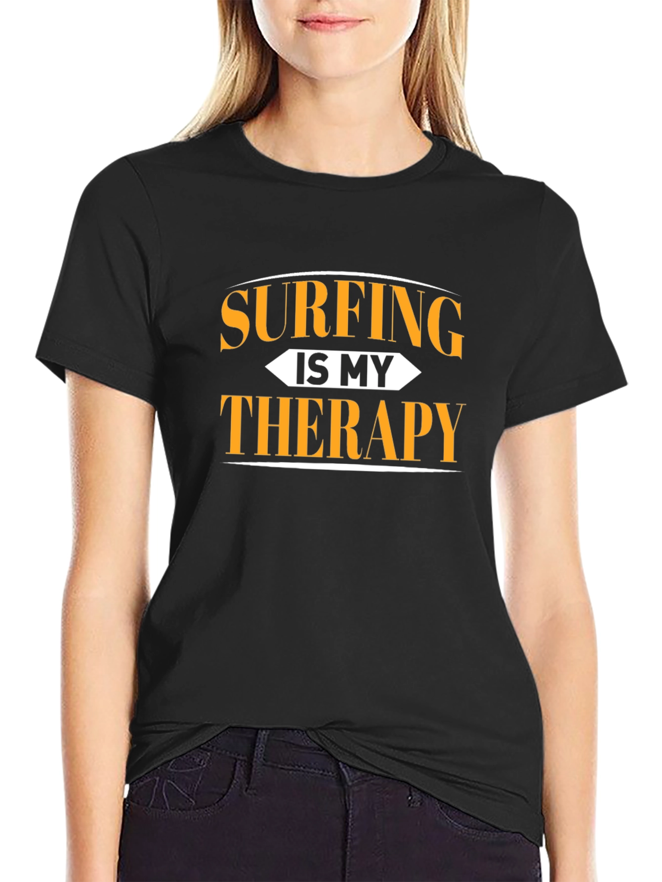 Camiseta Negra Surfing is My Therapy