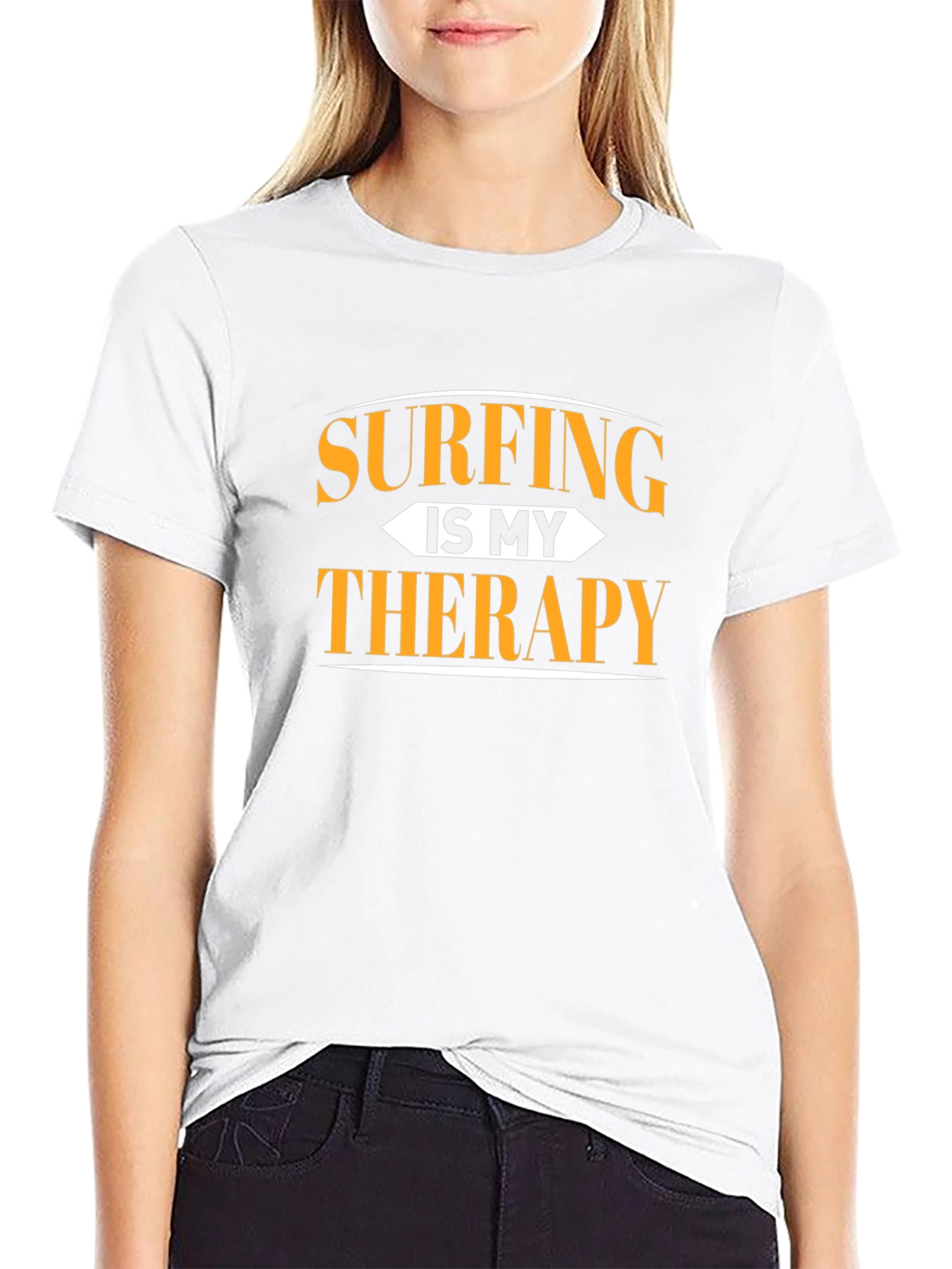 Camiseta Negra Surfing is My Therapy