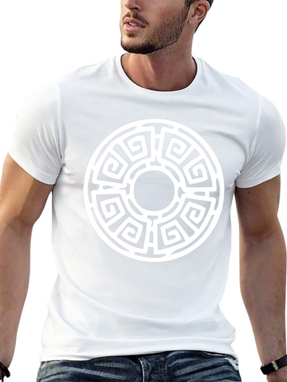Camiseta Negra con Diseño Laberíntico Circular