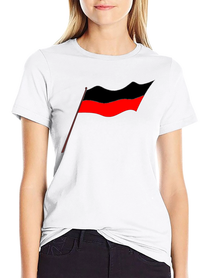 Camiseta Negra Estampado Bandera Tamil - Diseño Casual