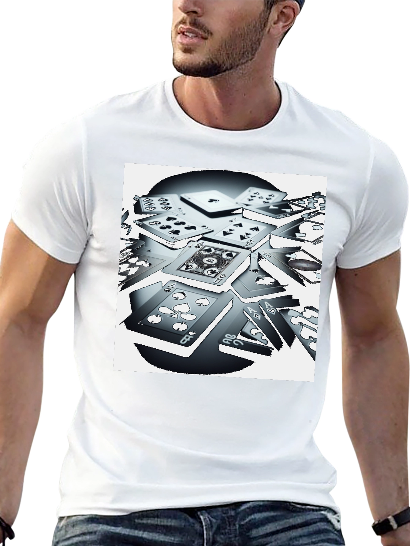 Camiseta Negra con Estampado de Cartas de Juego