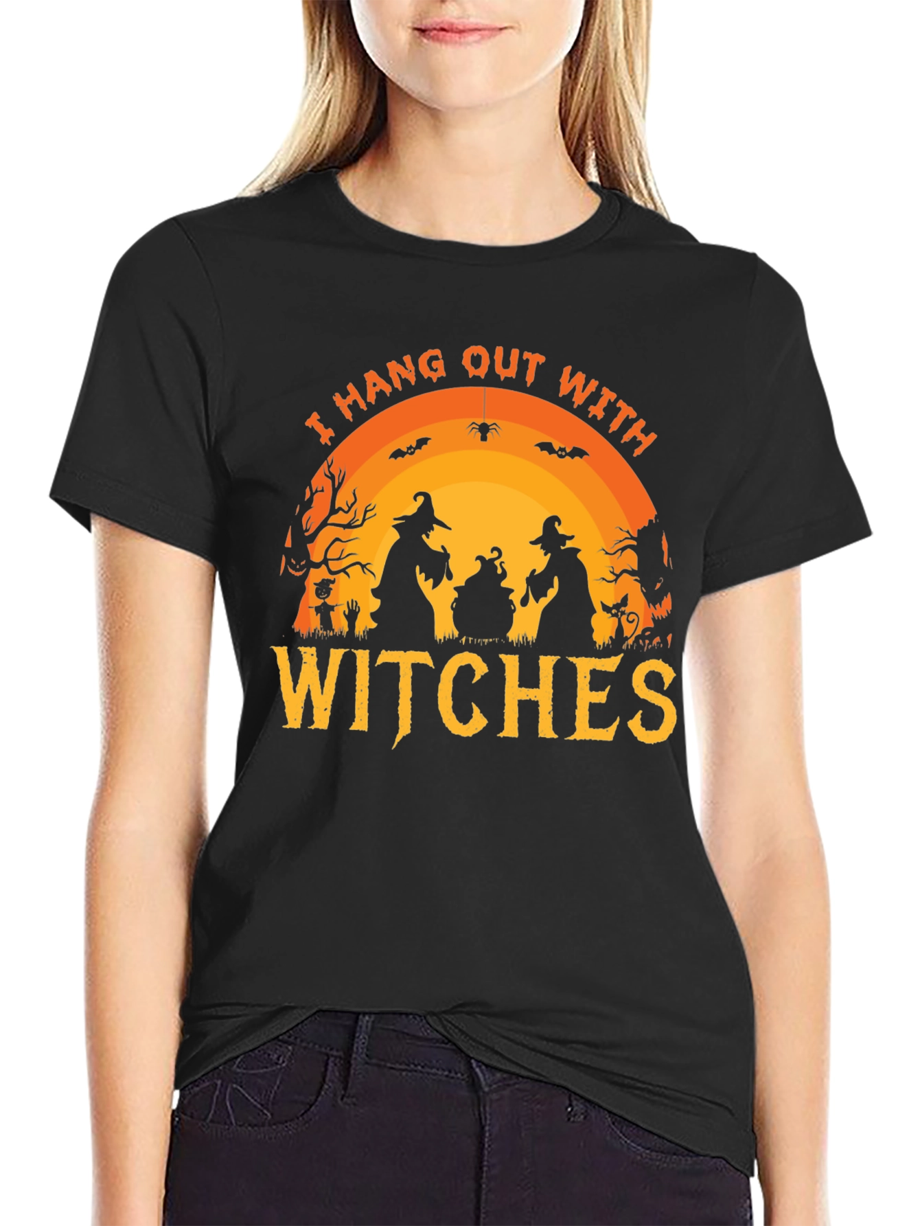 Camiseta Negra Halloween - Yo Salgo Con Brujas