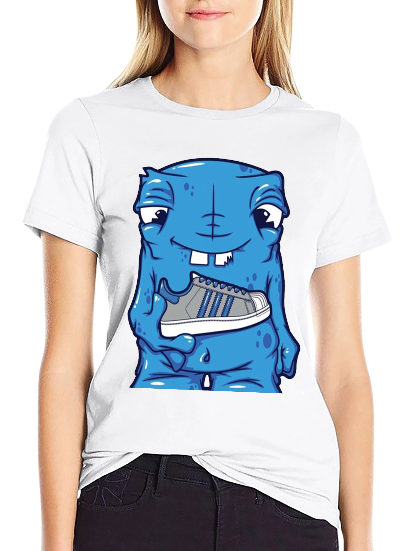 Camiseta Hombre: Monstruo Azul con Zapatilla