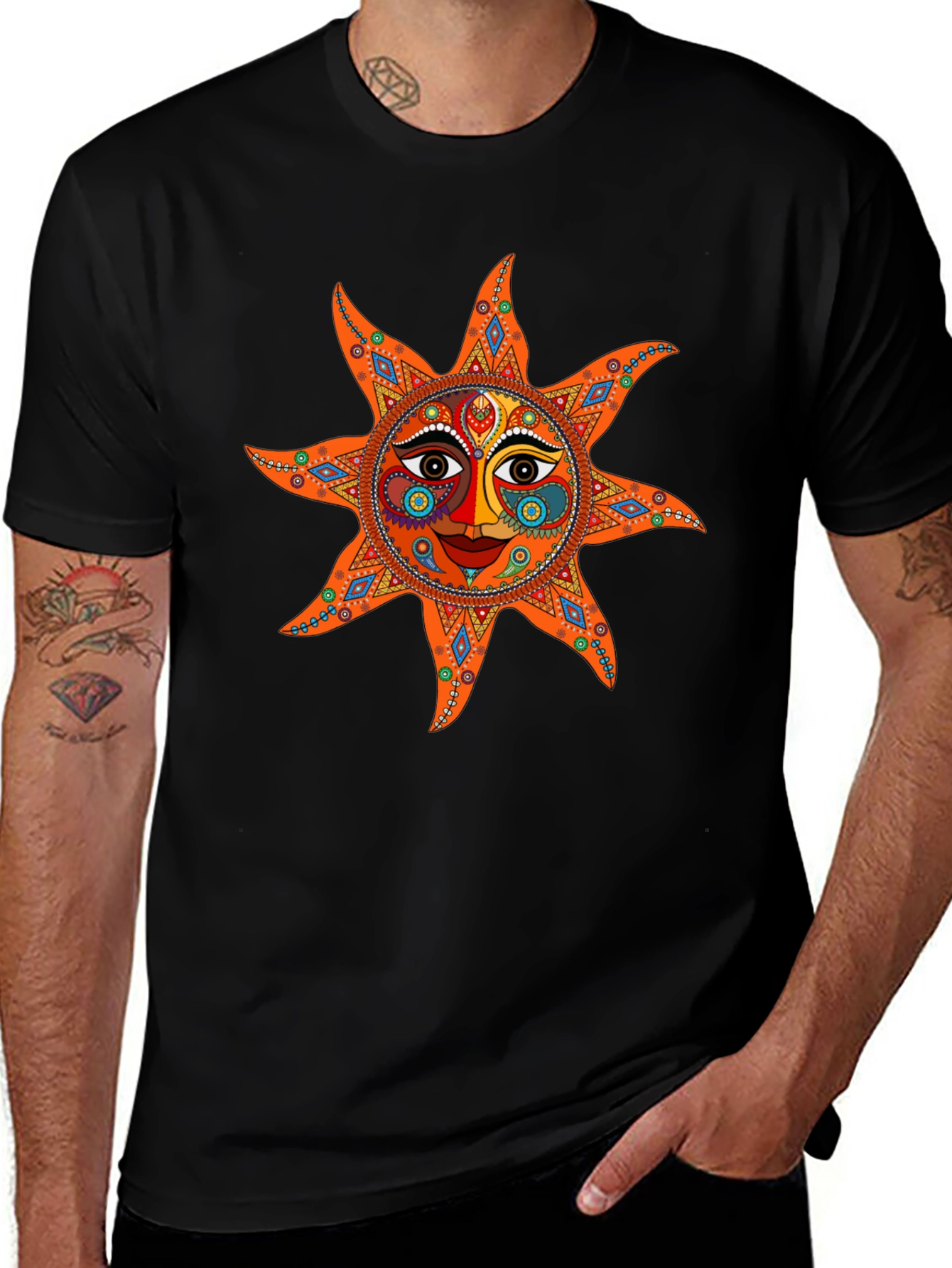 Camiseta Negra con Diseño de Sol Azteca