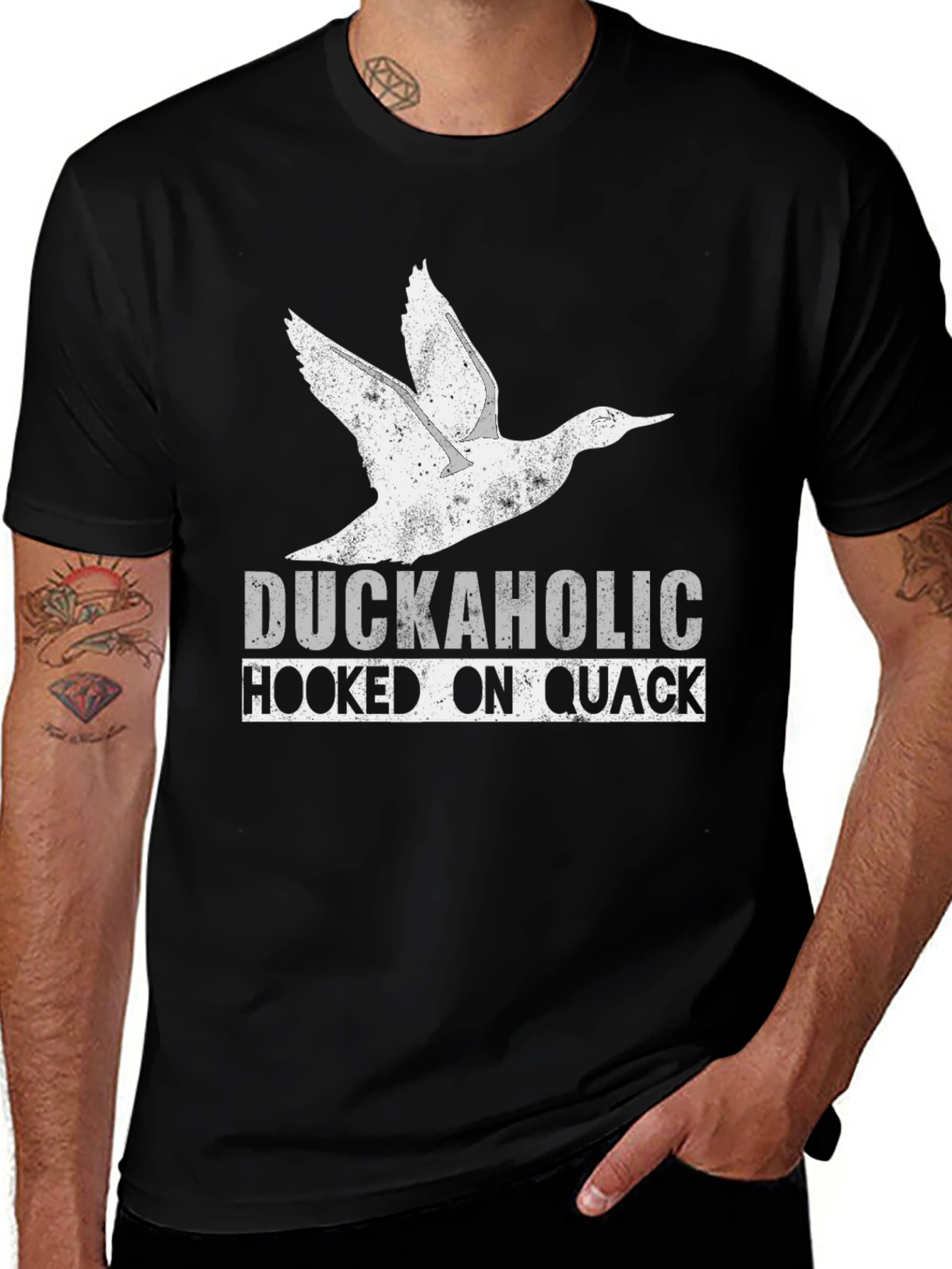 Camiseta Negra Duckaholic Hooked on Quack