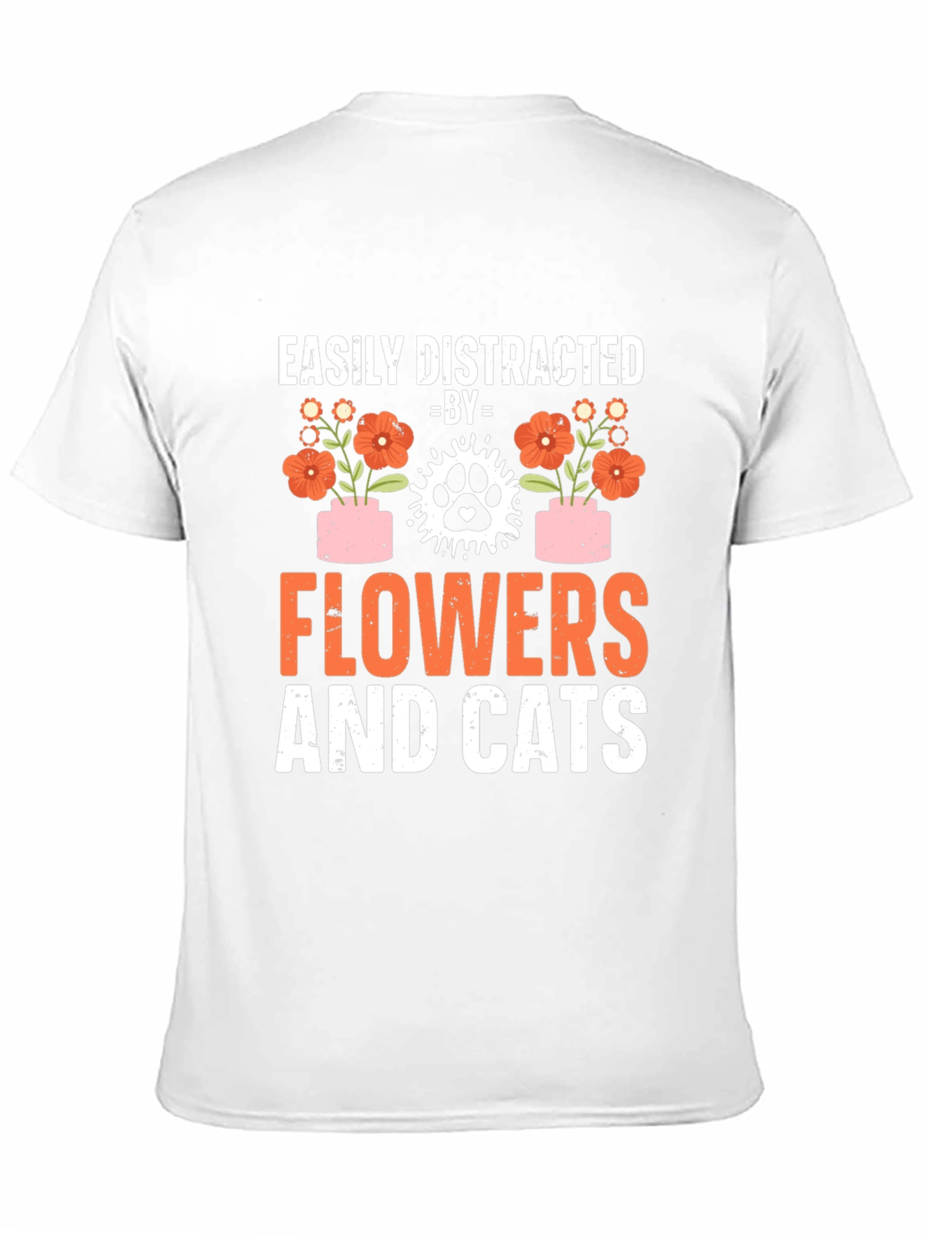 Camiseta Flores y Gatos: Distracción Asegurada