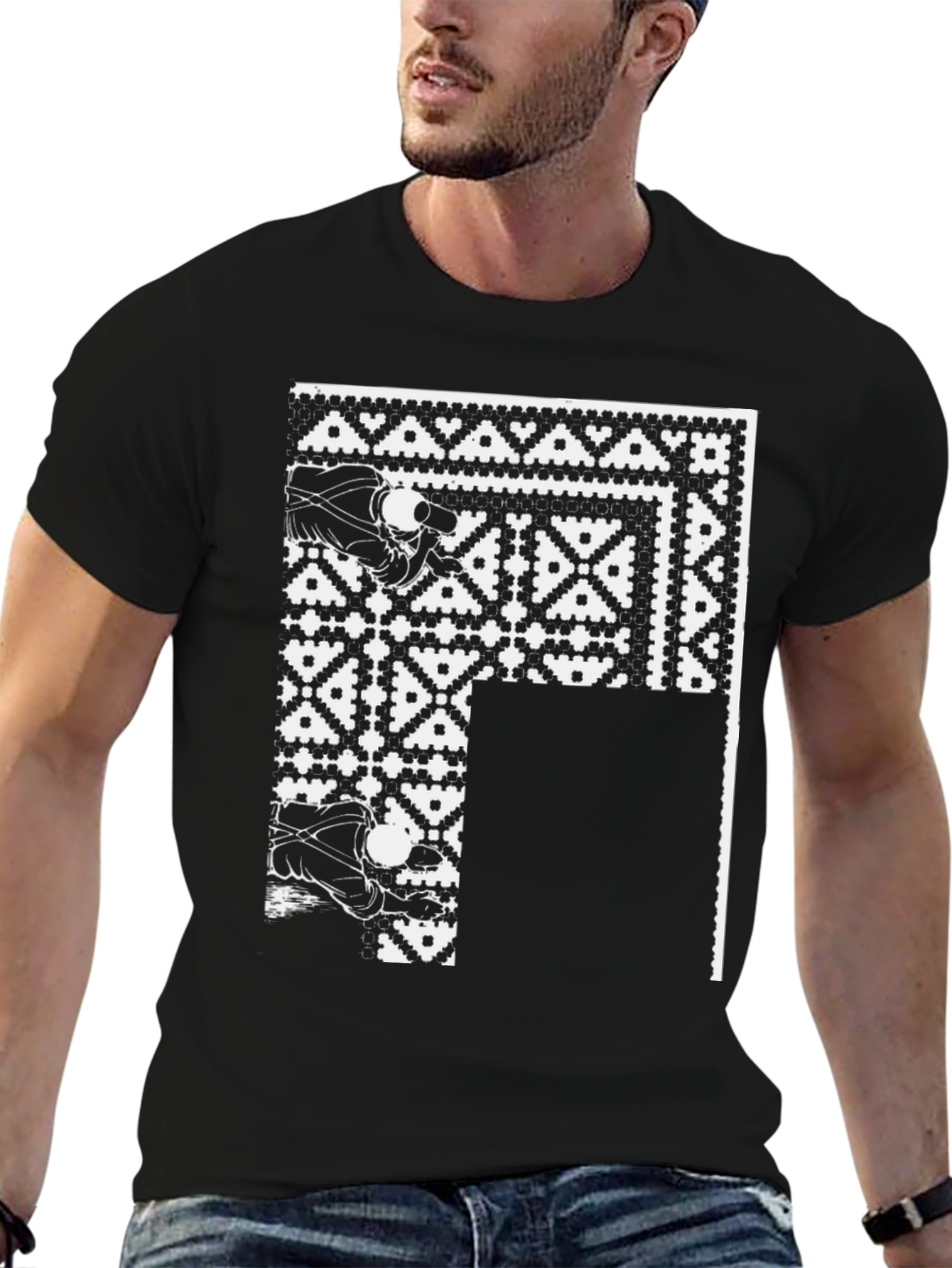 Camiseta Negra con Diseño Geométrico Abstracto