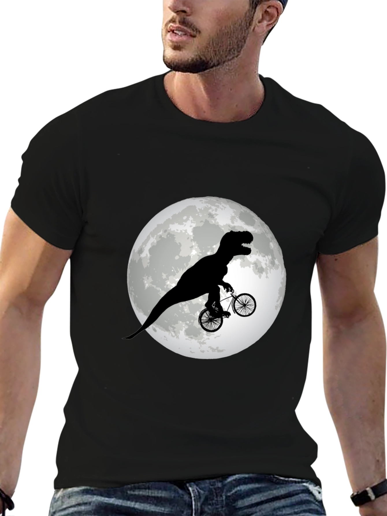 Camiseta Negra con Dinosaurio en Bicicleta