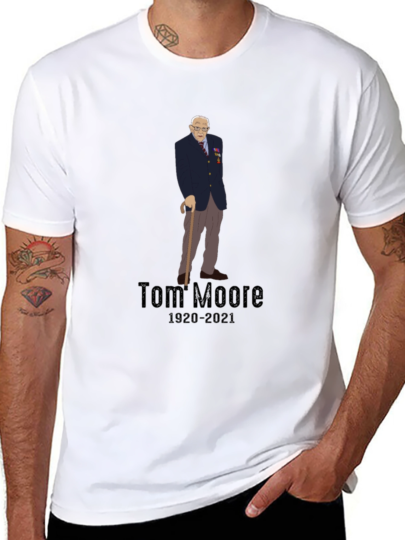 Camiseta Negra Conmemorativa de Tom Moore 1920-2021