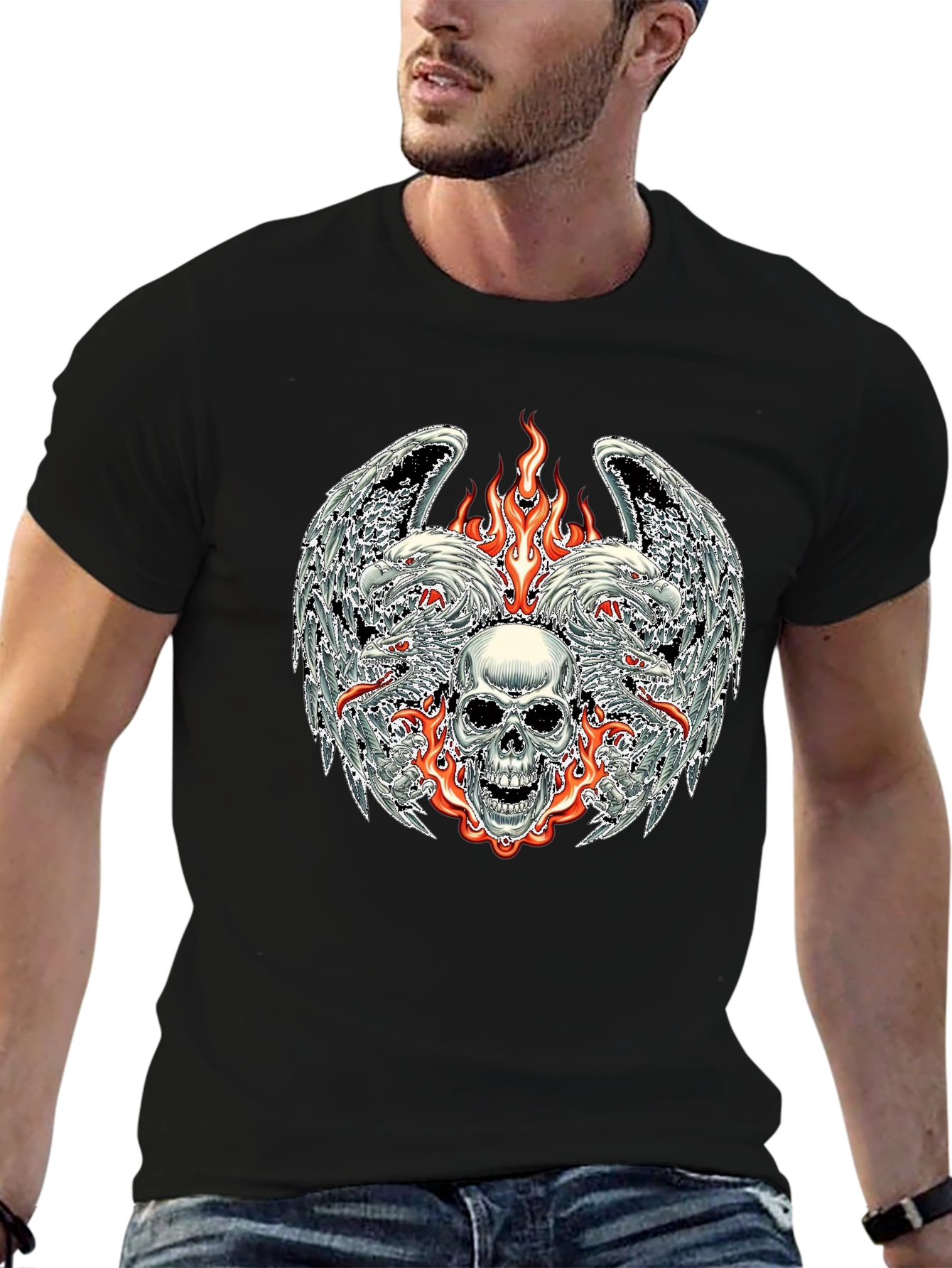 Camiseta Negra con Diseño de Calavera y Fuego