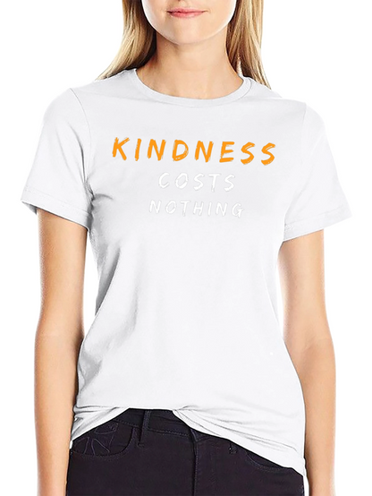 Camiseta Negra Kindness Costs Nothing
