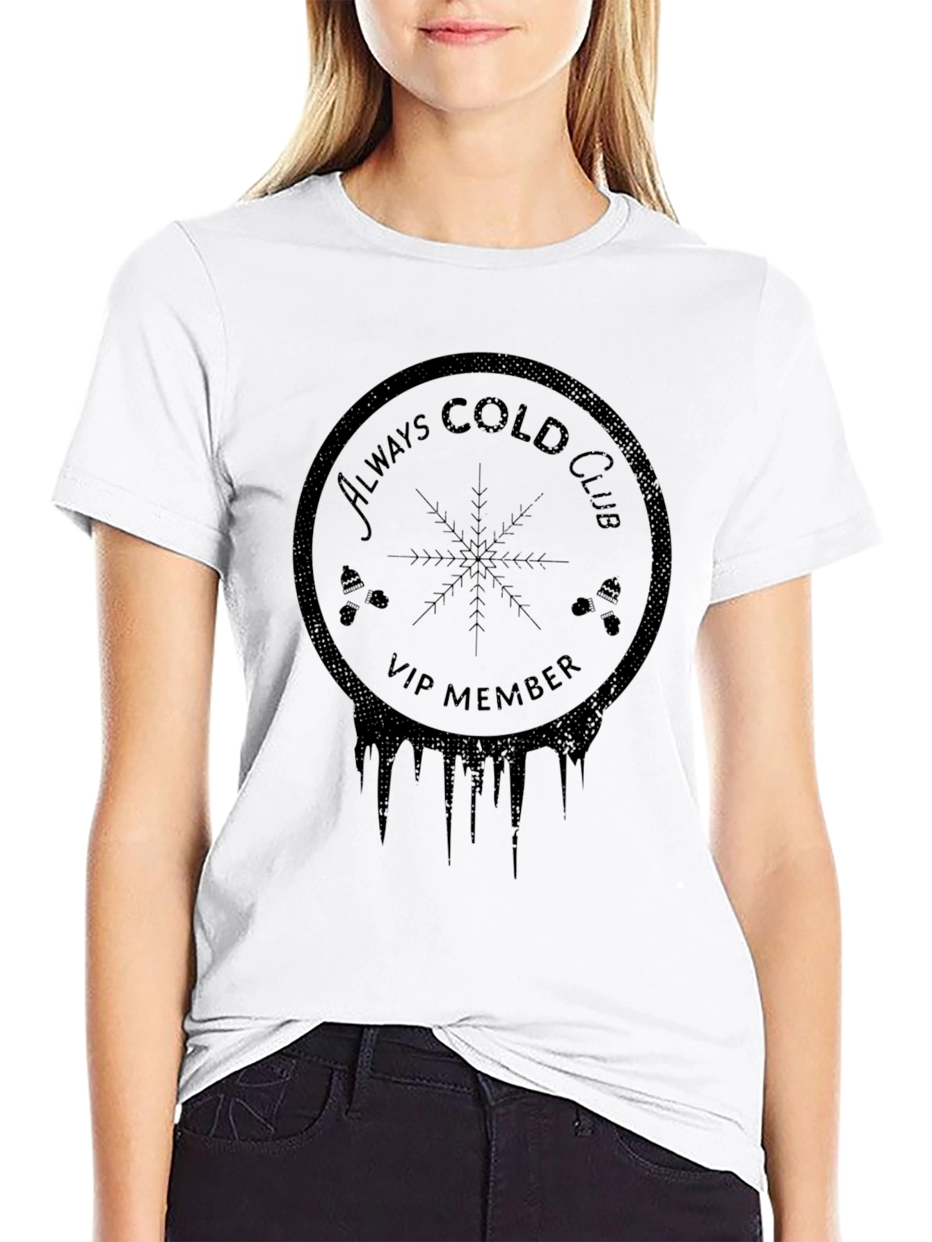 Camiseta Negra Always Cold Club