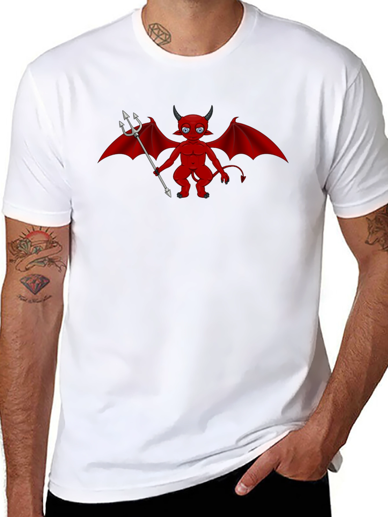 Camiseta Negra con Diseño Diablo Rojo
