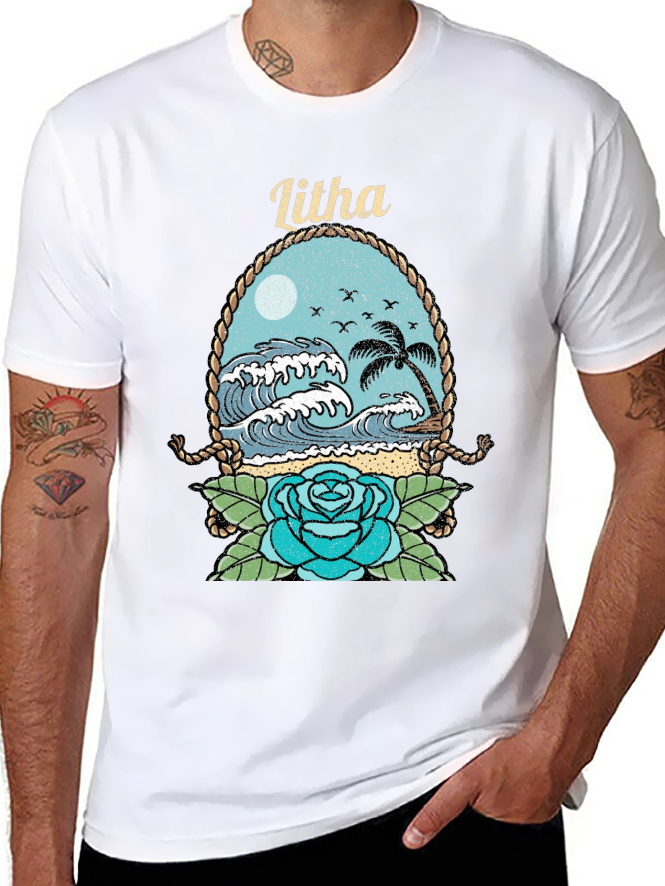 Camiseta Negra con Diseño de Playa Litha