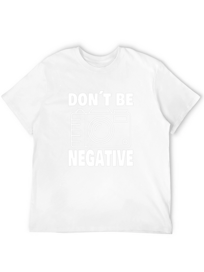 Camiseta Negra con Diseño de Cámara Dont Be Negative