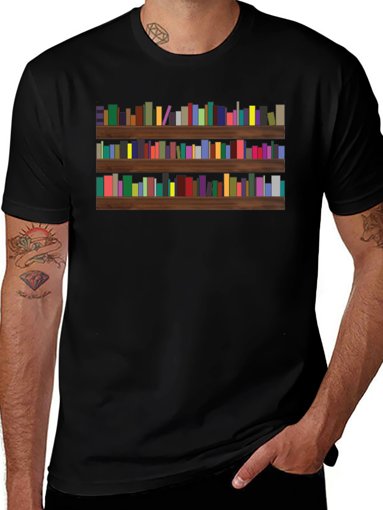Camiseta Negra con Estampado de Librería