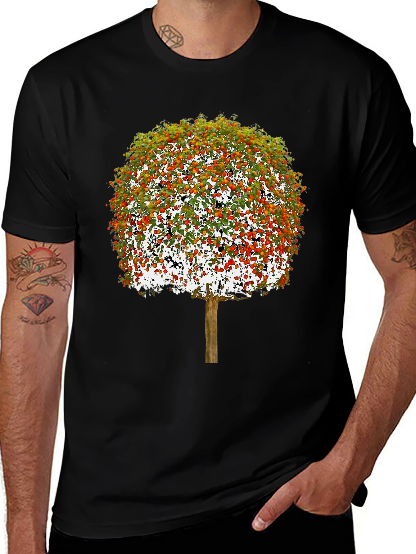 Camiseta Negra con Diseño de Árbol Frutal
