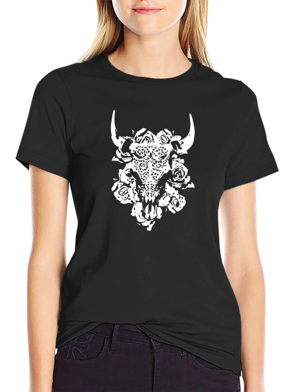 Camiseta Negra con Calavera de Toro y Rosas
