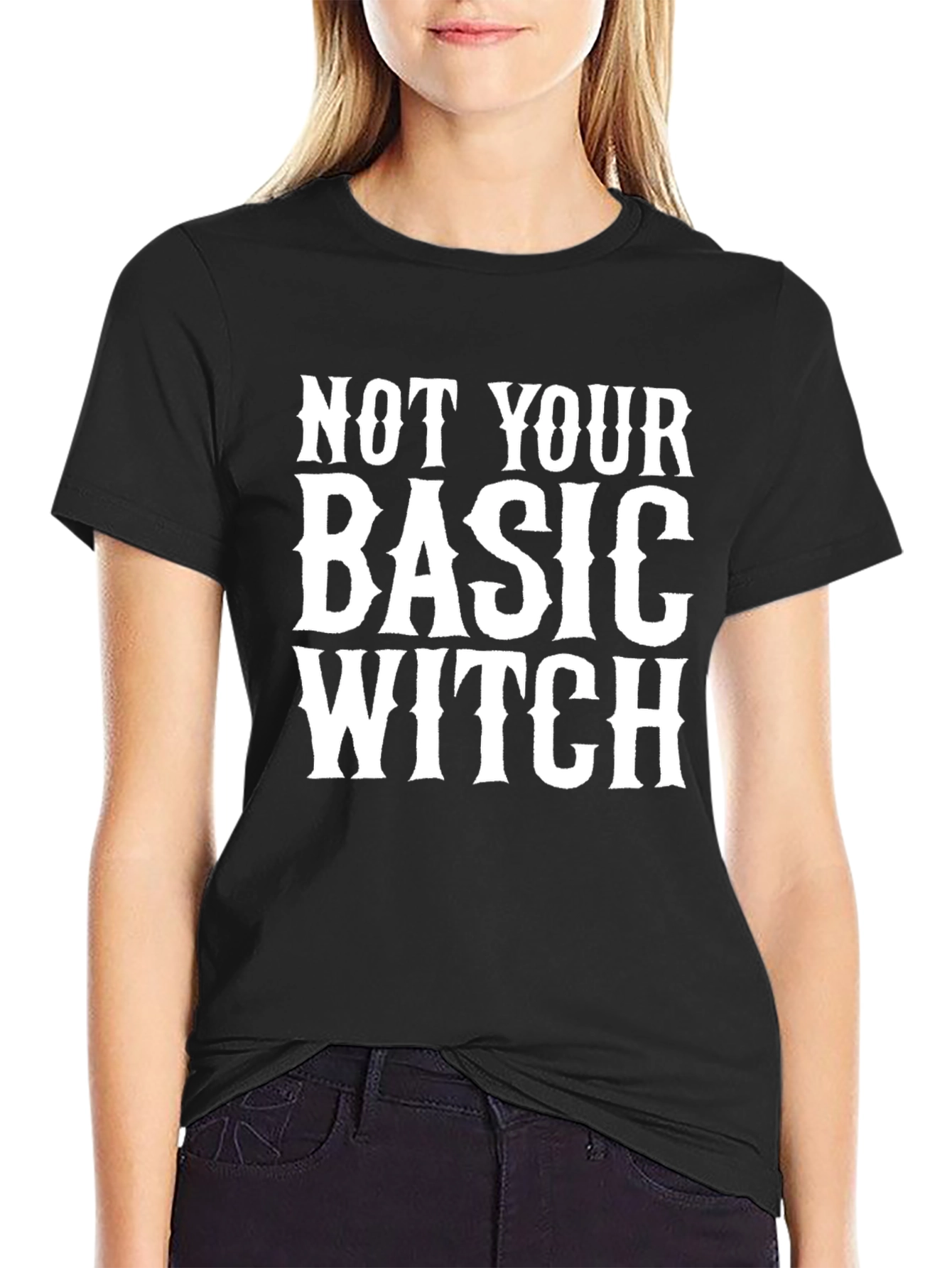Camiseta Negra: No Soy Tu Bruja Básica