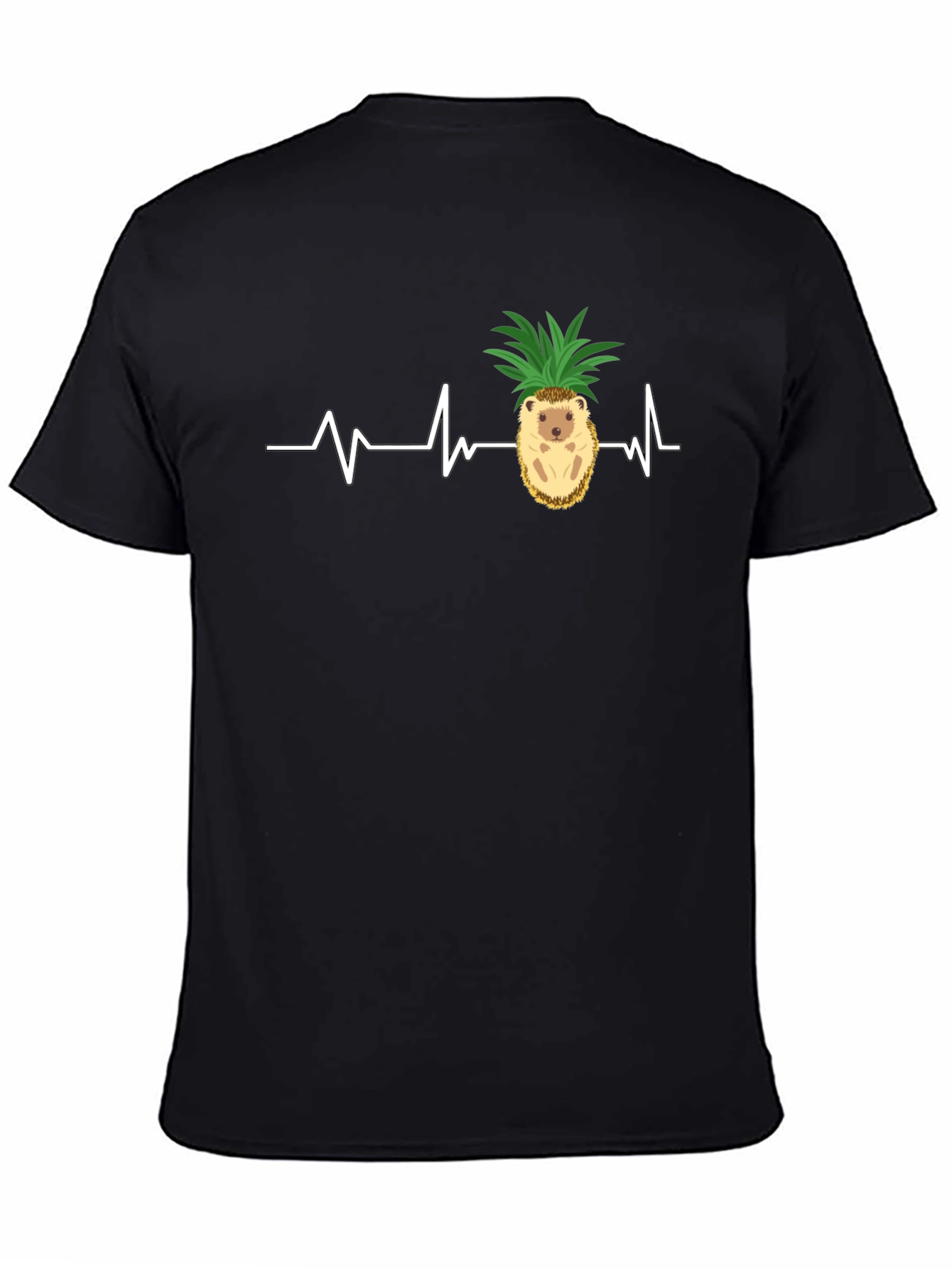 Camiseta Negra con Diseño de Erizo-Piña y Latido