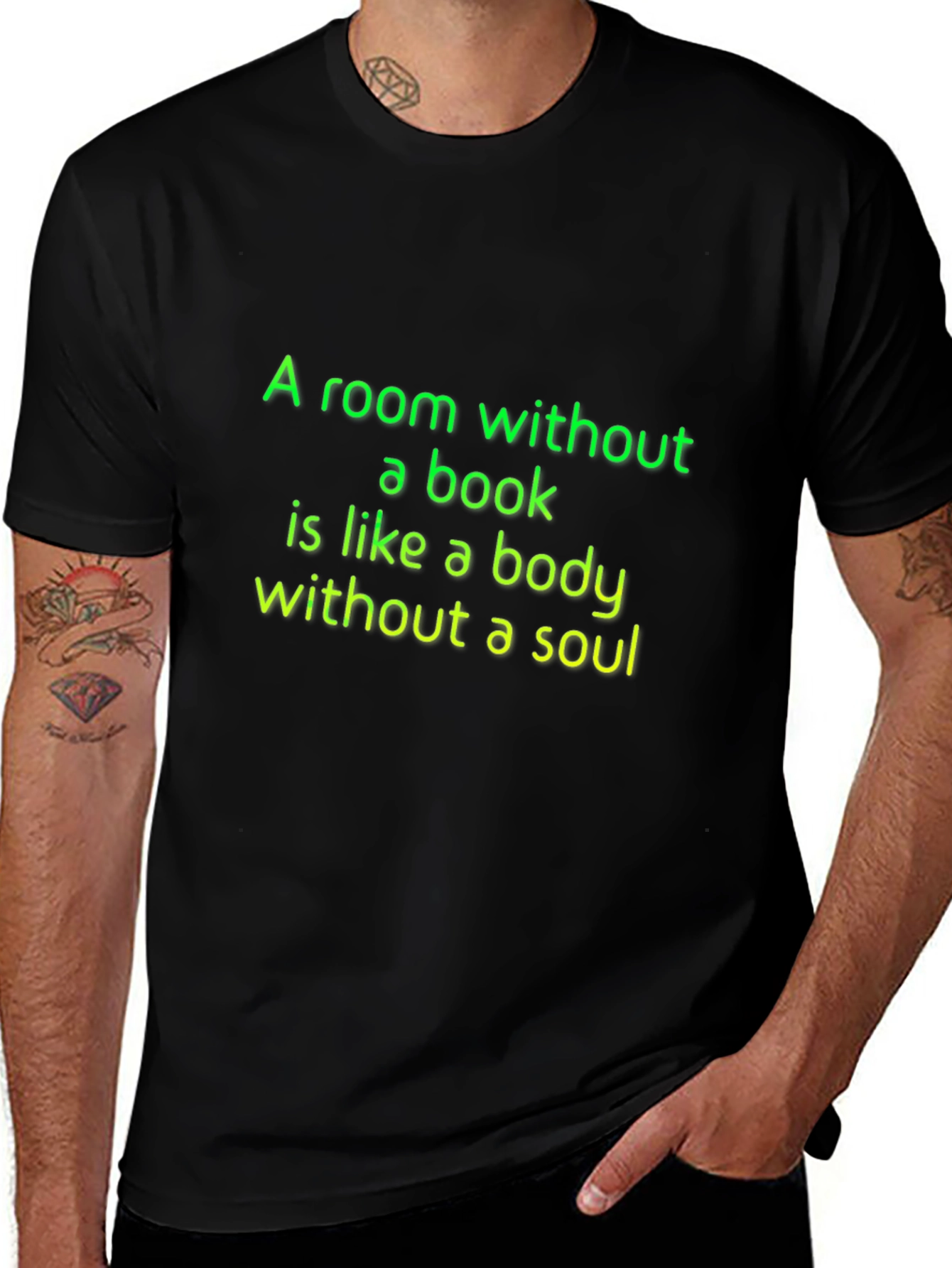 Camiseta Negra con Frase Literaria