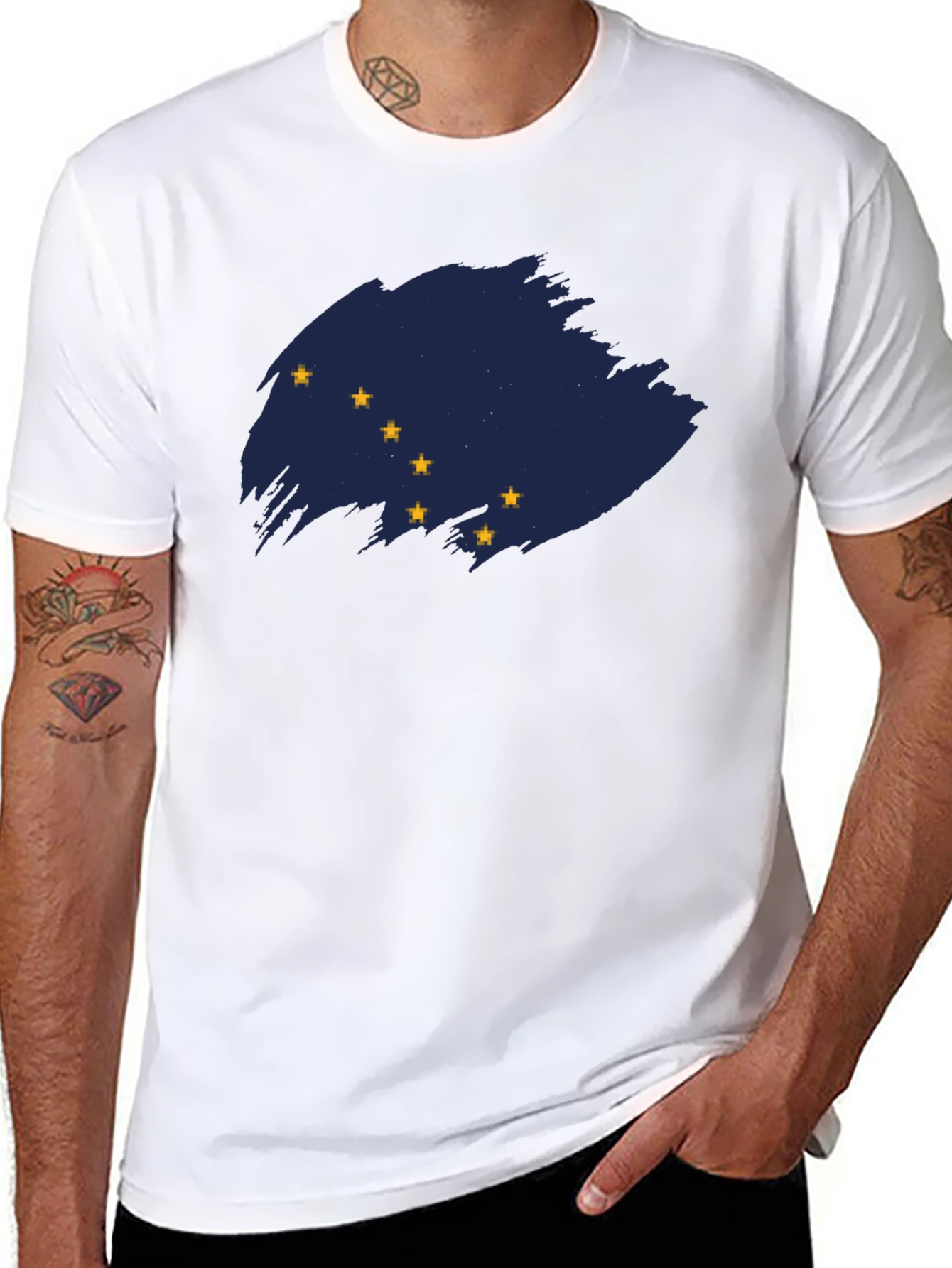 Camiseta Negra con Bandera de Alaska