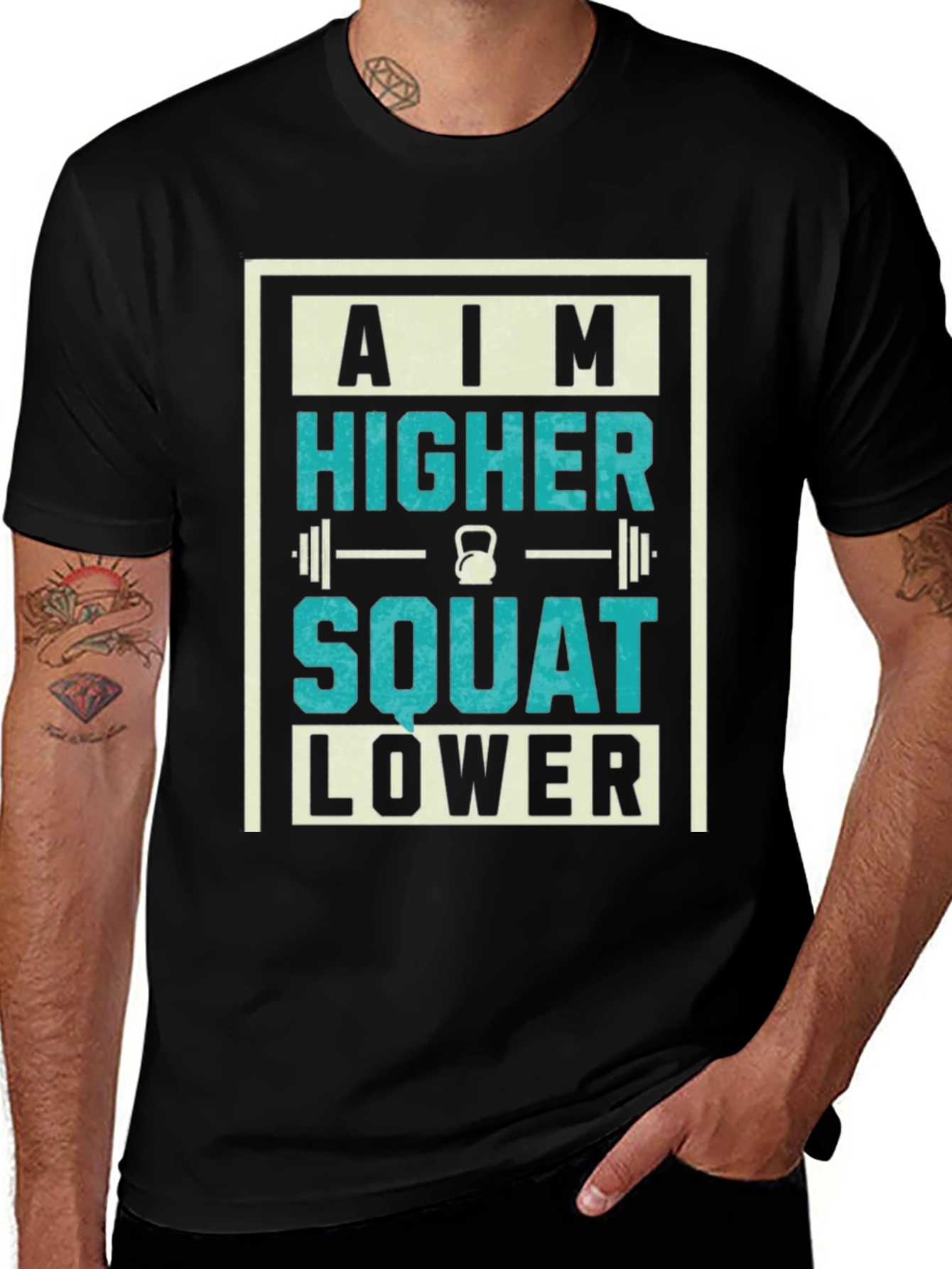 Camiseta Motivacional Gym: Aim Higher Squat Lower