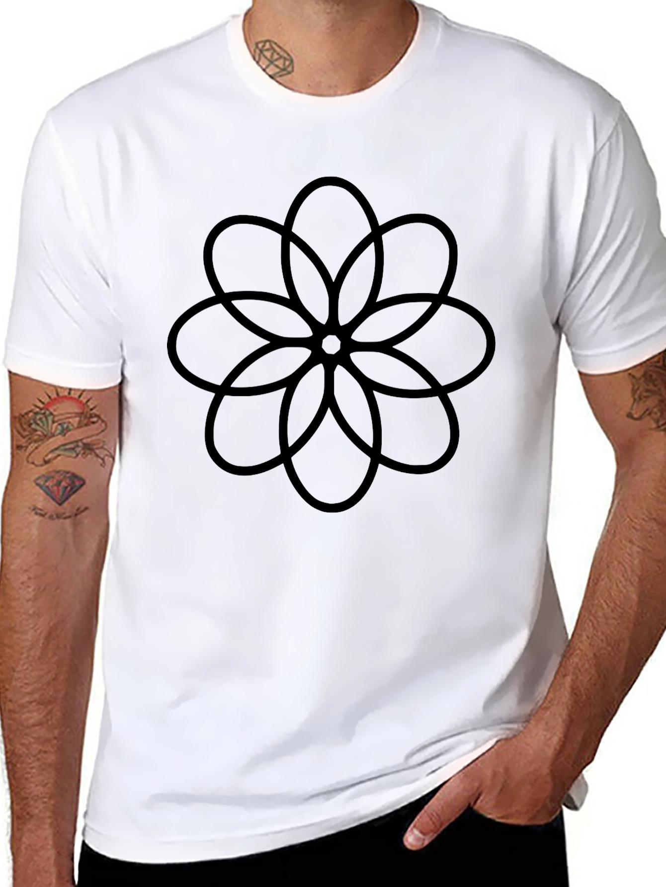 Camiseta Negra con Diseño Floral Abstracto