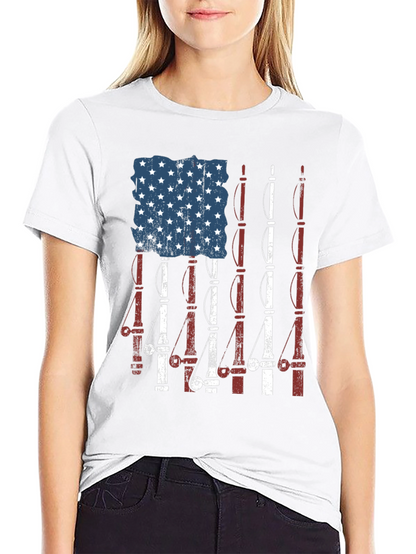 Camiseta Negra Diseño Bandera Americana y Cañas de Pescar