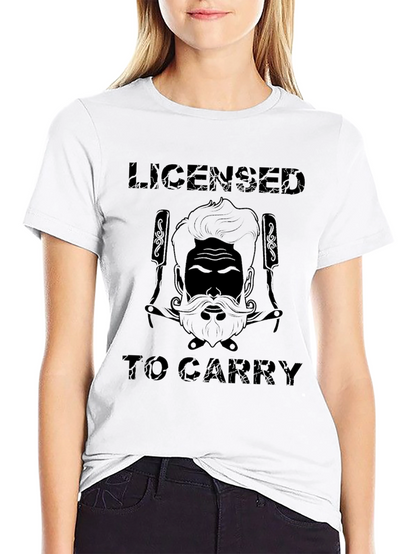 Camiseta Negra con Diseño de Barbero Licensed to Carry