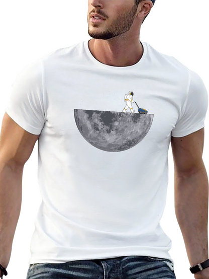 Camiseta Negra Astronauta Cortando la Luna