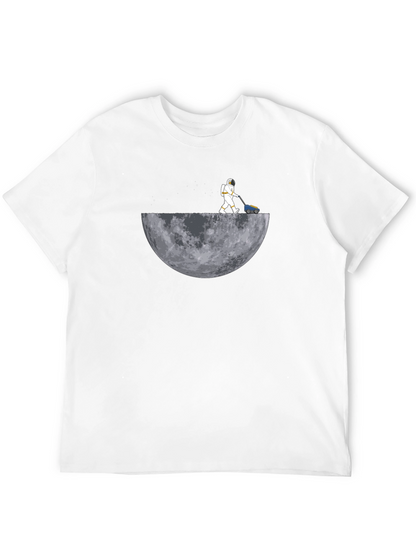 Camiseta Negra Astronauta Cortando la Luna