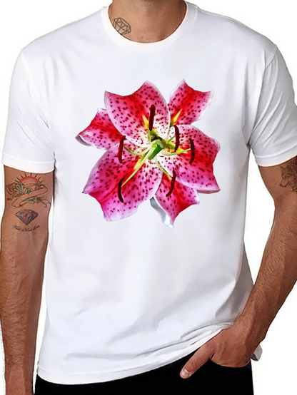 Camiseta Negra con Estampado Floral de Lirio
